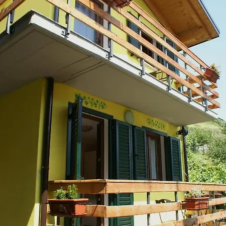 Le Cantine Del Vecchio Borgo Bed & Breakfast Traona