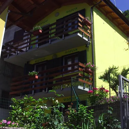 Bed & Breakfast Le Cantine Del Vecchio Borgo
