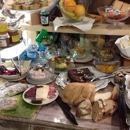 Bed & Breakfast Le Cantine Del Vecchio Borgo Traona